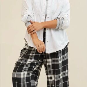 Aerie Roll With It Button Down Shirt M NWOT